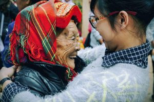 découvrez le bénévolat : un moyen enrichissant de contribuer à votre communauté, de rencontrer des personnes partageant les mêmes valeurs et de développer de nouvelles compétences. engagez-vous pour une cause qui vous tient à cœur et faites la différence aujourd'hui !