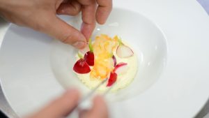 découvrez l'univers fascinant de la gastronomie, où chaque plat révèle une histoire, des ingrédients savoureux aux techniques culinaires raffinées. explorez les traditions culinaires du monde, les recettes innovantes et les expériences gastronomiques uniques qui éveillent les sens.