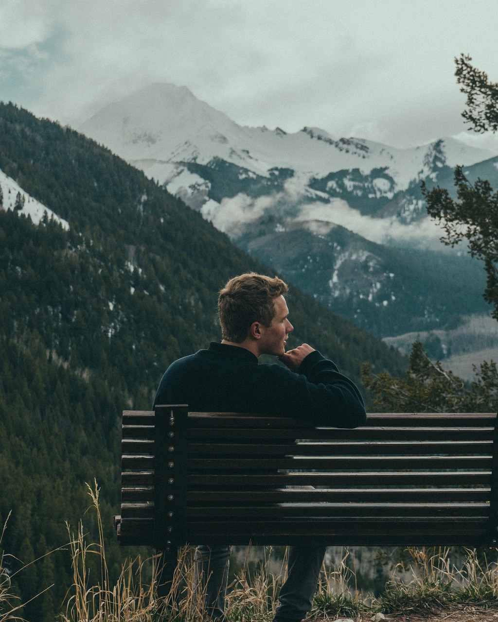 découvrez les joies du voyage en solo, une expérience enrichissante qui vous permet d'explorer de nouvelles destinations à votre rythme, de rencontrer des gens fascinants et de vivre des aventures inoubliables. que vous soyez novice ou voyageur aguerri, laissez-vous inspirer par nos conseils et astuces pour un voyage en solo inoubliable.