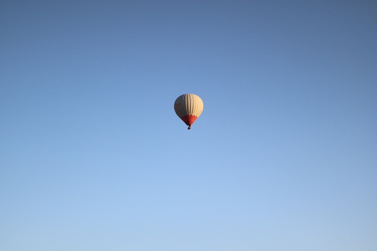 découvrez des expériences de voyage inoubliables à travers le monde. que vous soyez aventurier, amateur de culture ou épicurien, explorez des destinations uniques et vivez des moments mémorables.